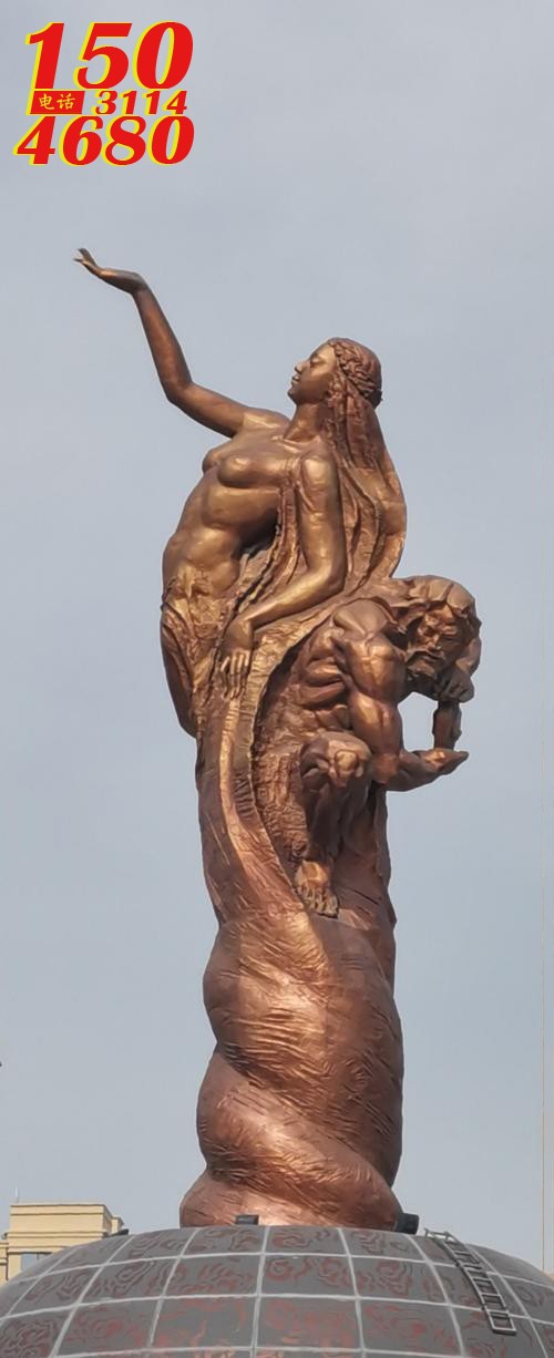 伏羲女娲铜雕像